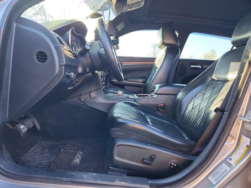 Photo 7 from auction – 2016 CHRYSLER 300C PLATI with VIN 2C3CCAPG2GH161473
