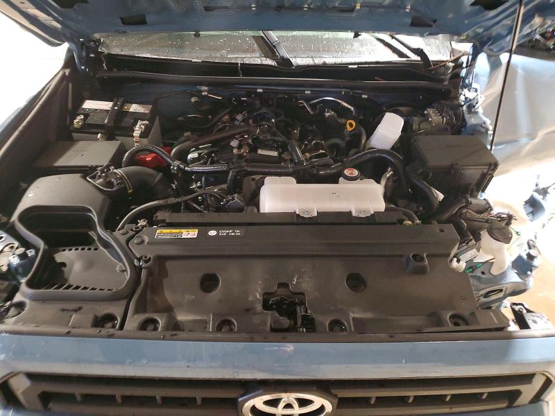 Photo 12 from auction – 2025 TOYOTA 4RUNNER with VIN JTEVA5BR7S5021666