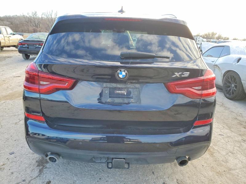 Photo 6 from auction – 2018 BMW X3 XDRIVE3 with VIN 5UXTR9C56JLD58025
