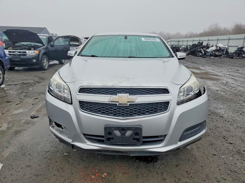 Photo 5 from auction – 2013 CHEVROLET MALIBU with VIN 1G11C5SA0DF208633