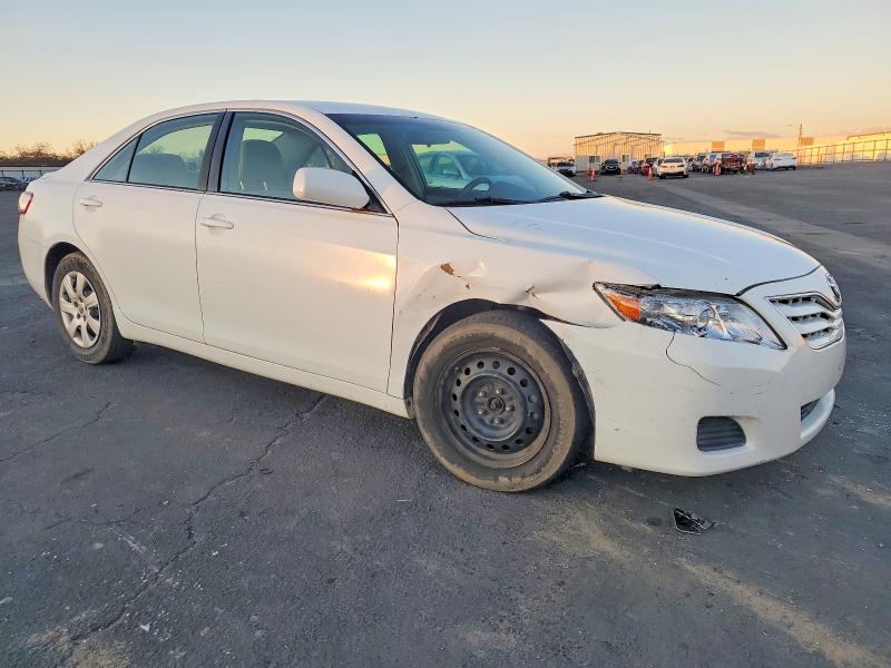 Photo 4 from auction – 2011 TOYOTA CAMRY BASE with VIN 4T4BF3EKXBR182791