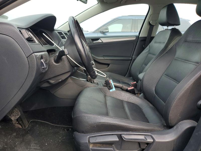 Photo 7 from auction – 2017 VOLKSWAGEN JETTA SE with VIN 3VWDB7AJ3HM289487
