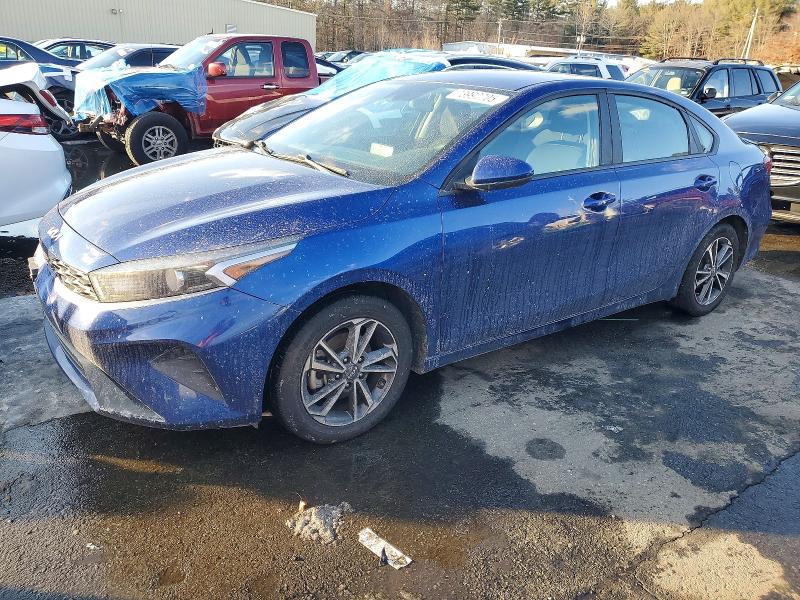 KIA FORTE LX 2023 with VIN 3KPF24AD3PE504427 - Photo from auction