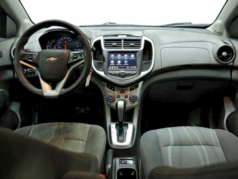 Photo 9 from auction – 2018 CHEVROLET SONIC LT with VIN 1G1JD5SH5J4109274