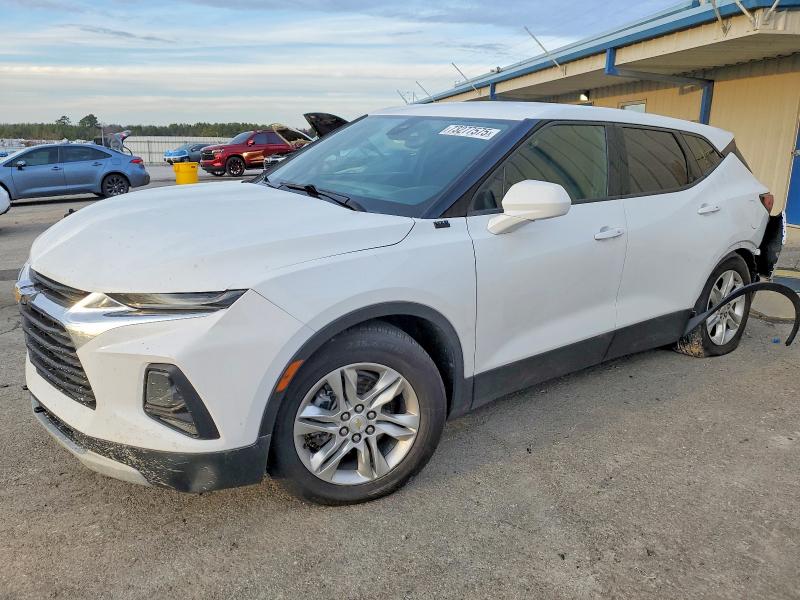 CHEVROLET BLAZER 2LT 2021 with VIN 3GNKBHRS8MS519325 - Photo from auction