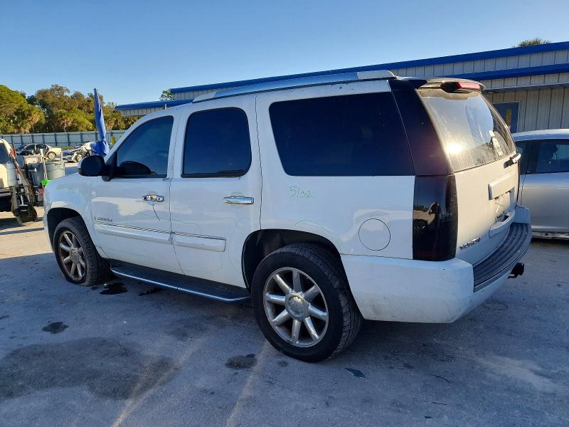 Photo 2 from auction – 2007 GMC YUKON DENA with VIN 1GKFK63867J182417