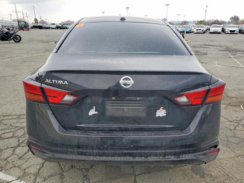 Photo 6 from auction – 2020 NISSAN ALTIMA S with VIN 1N4BL4BVXLC238270