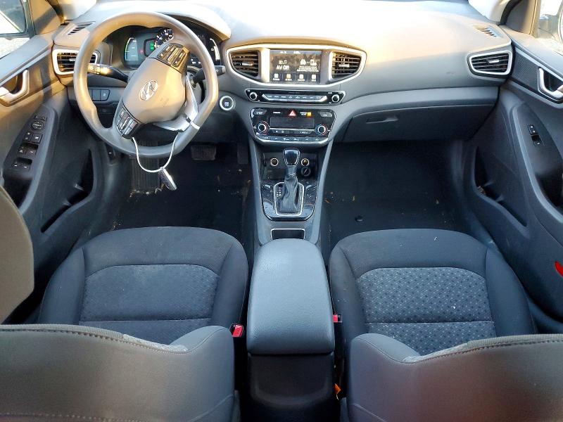 Photo 8 from auction – 2017 HYUNDAI IONIQ BLUE with VIN KMHC65LC3HU030964