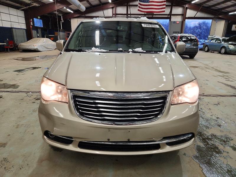 Photo 5 from auction – 2013 CHRYSLER TOWN & COU with VIN 2C4RC1BG5DR798005
