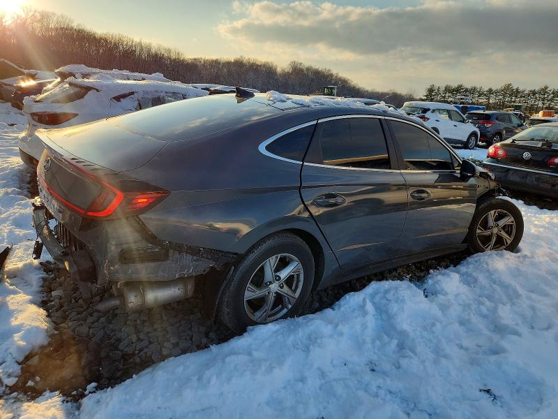 Photo 3 from auction – 2021 HYUNDAI SONATA SE with VIN 5NPEG4JA4MH079214