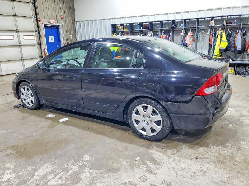 Photo 2 from auction – 2010 HONDA CIVIC LX with VIN 2HGFA1F52AH306728