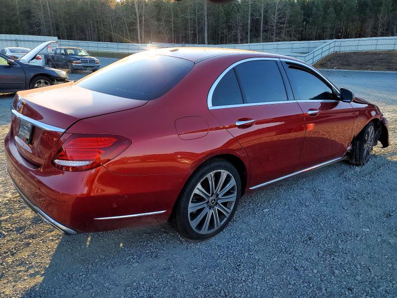 Photo 3 from auction – 2018 MERCEDES-BENZ E with VIN WDDZF4JB2JA445032