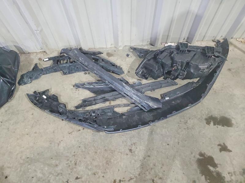 Photo 12 from auction – 2022 HONDA CIVIC with VIN 2HGFE2F56NH511386