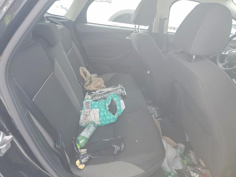 Photo 10 from auction – 2014 FORD FOCUS with VIN 1FADP3K22EL325659