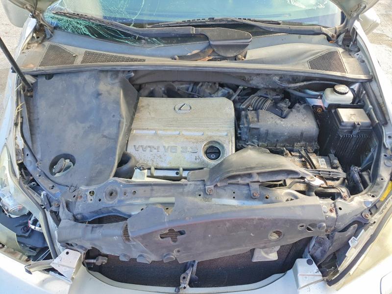 Photo 12 from auction – 2005 LEXUS RX 330 with VIN 2T2GA31U95C022439