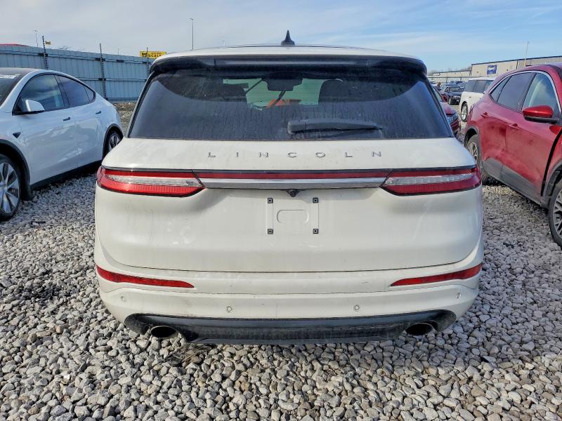 Photo 6 from auction – 2023 LINCOLN CORSAIR with VIN 5LMCJ1CA7PUL01185