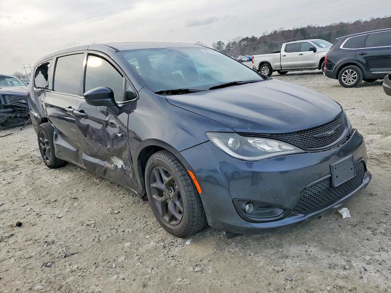 Photo 4 from auction – 2020 CHRYSLER PACIFICA T with VIN 2C4RC1FG9LR125498