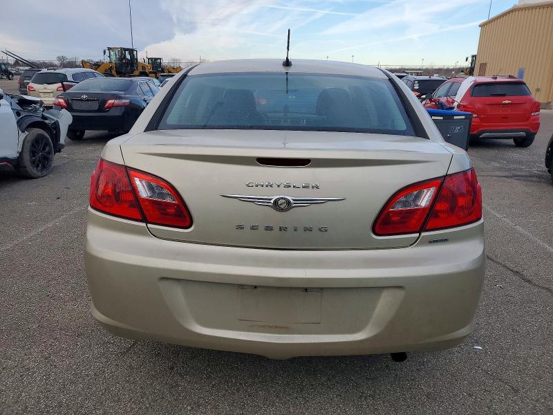 Photo 6 from auction – 2010 CHRYSLER SEBRING LI with VIN 1C3CC5FBXAN111318