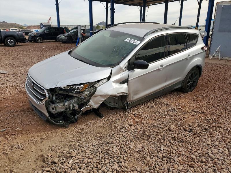 FORD ESCAPE SE 2018 with VIN 1FMCU0GD2JUA86170 - Photo from auction