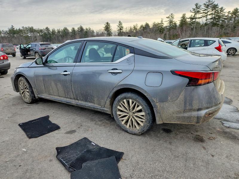 Photo 2 from auction – 2023 NISSAN ALTIMA SV with VIN 1N4BL4DW4PN364799