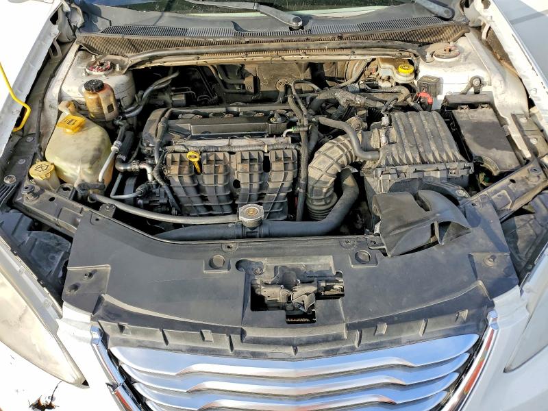 Photo 11 from auction – 2012 CHRYSLER 200 with VIN 1C3CCBBB6CN298712
