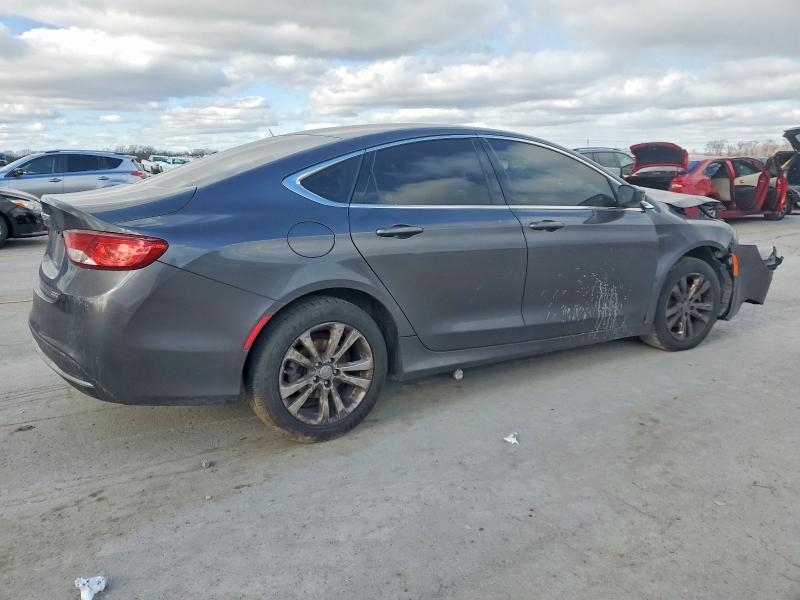 Photo 3 from auction – 2015 CHRYSLER 200 with VIN 1C3CCCABXFN708861