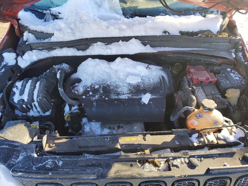 Photo 12 from auction – 2018 JEEP RENEGADE with VIN ZACCJBAB4JPJ07230