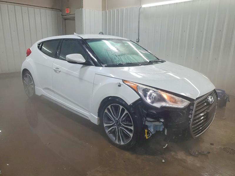 Photo 4 from auction – 2016 HYUNDAI VELOSTER T with VIN KMHTC6AE9GU272028