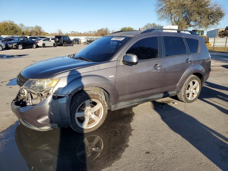 MITSUBISHI OUTLANDER 2009 with VIN JA4LS21W79Z013935 - Photo from auction