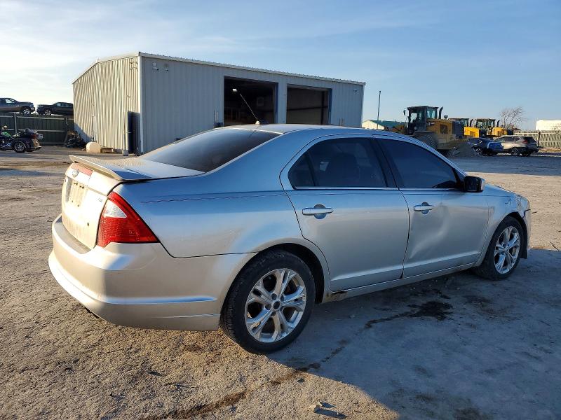 Photo 3 from auction – 2012 FORD FUSION SE with VIN 3FAHP0HA3CR256431