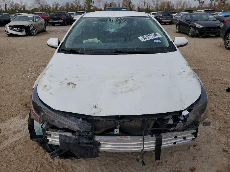 Photo 5 from auction – 2022 TOYOTA COROLLA LE with VIN 5YFEPMAE5NP389072
