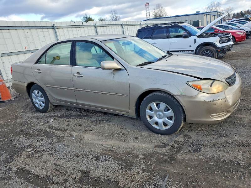Photo 4 from auction – 2003 TOYOTA CAMRY with VIN 4T1BE32K53U697104