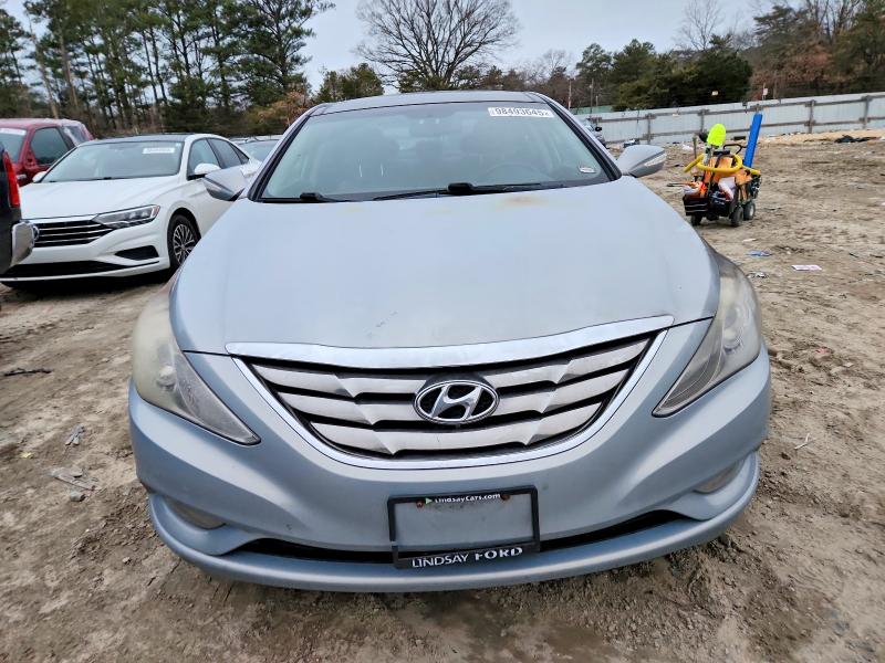 Photo 5 from auction – 2012 HYUNDAI SONATA SE with VIN 5NPEC4AC2CH358429