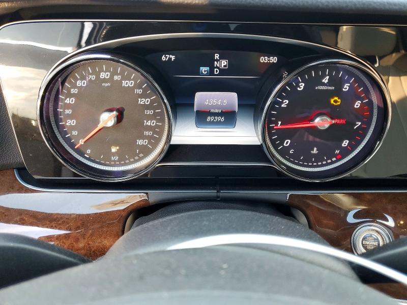 Photo 9 from auction – 2017 MERCEDES-BENZ E 300 with VIN WDDZF4JB5HA008264