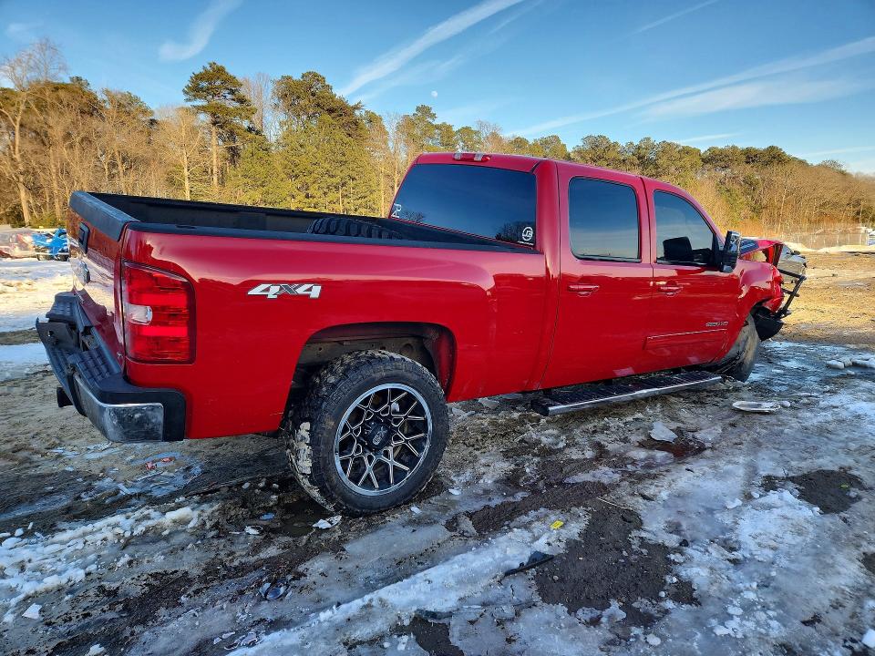 Photo 3 from auction – 2011 CHEVROLET SILVERADO with VIN 1GC1KXC81BF231191