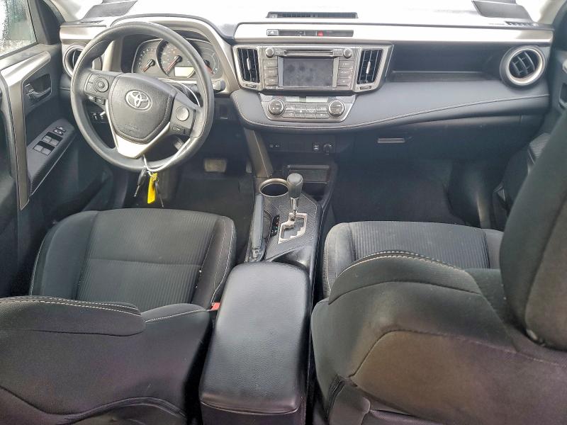 Photo 8 from auction – 2015 TOYOTA RAV4 XLE with VIN 2T3RFREV2FW248866
