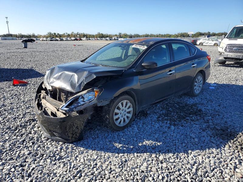 NISSAN SENTRA 2017 with VIN 3N1AB7AP5HY320146 - Photo from auction