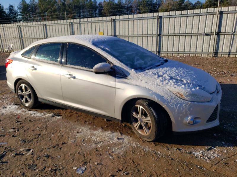 Photo 4 from auction – 2014 FORD FOCUS SE with VIN 1FADP3F20EL293708