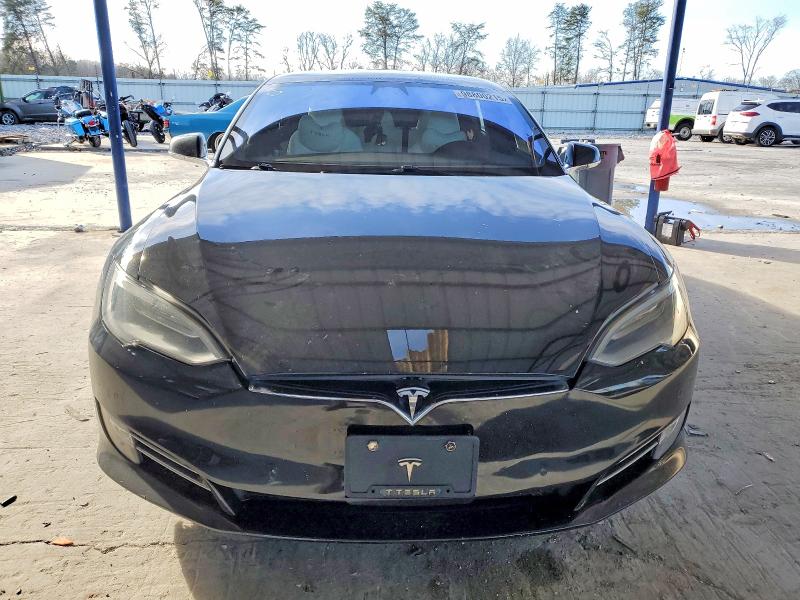 Photo 5 from auction – 2019 TESLA MODEL S with VIN 5YJSA1E2XKF312241