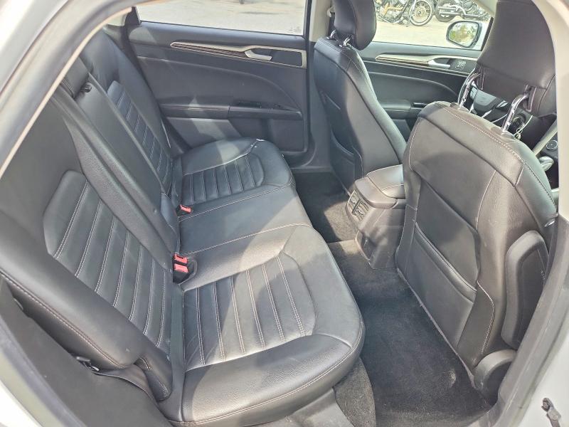 Photo 10 from auction – 2013 FORD FUSION SE with VIN 3FA6P0H96DR236334