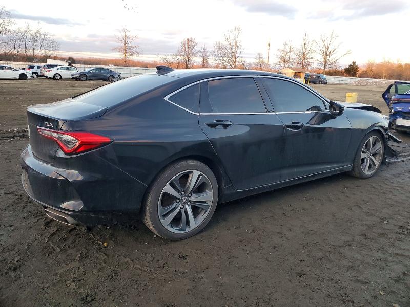 Photo 3 from auction – 2021 ACURA TLX ADVANC with VIN 19UUB5F67MA013754