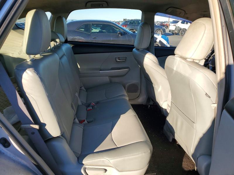 Photo 10 from auction – 2013 TOYOTA PRIUS V with VIN JTDZN3EU9D3239010