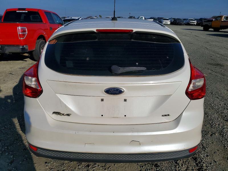Photo 6 from auction – 2012 FORD FOCUS SEL with VIN 1FAHP3M27CL416115