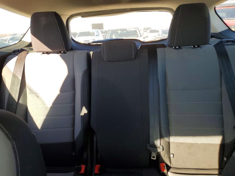 Photo 10 from auction – 2019 FORD ESCAPE S with VIN 1FMCU0F77KUB31424