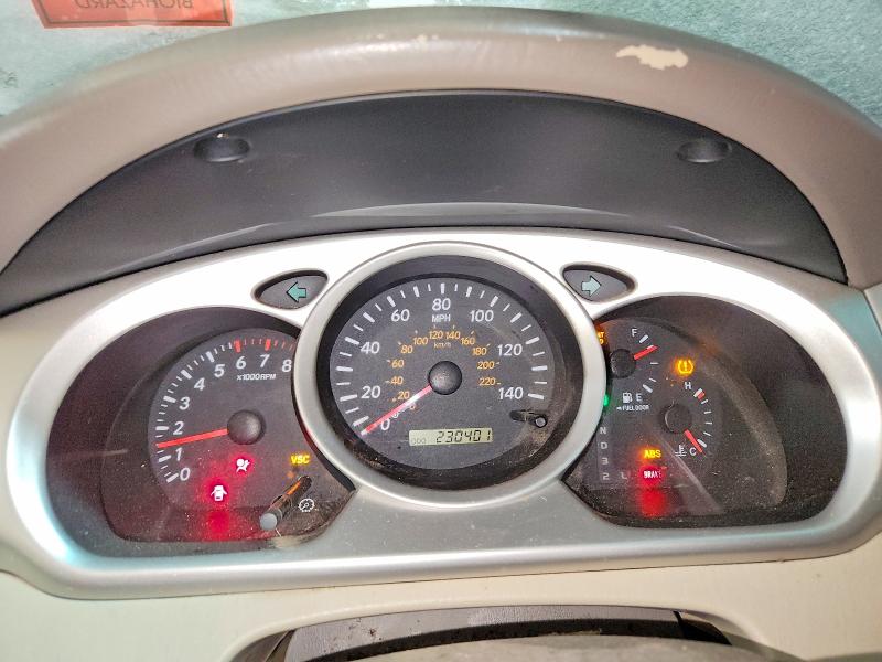 Photo 9 from auction – 2005 TOYOTA HIGHLANDER with VIN JTEEP21A950076386