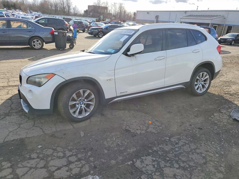 BMW X1 2012 with VIN WBAVL1C54CVR75468 - Photo from auction
