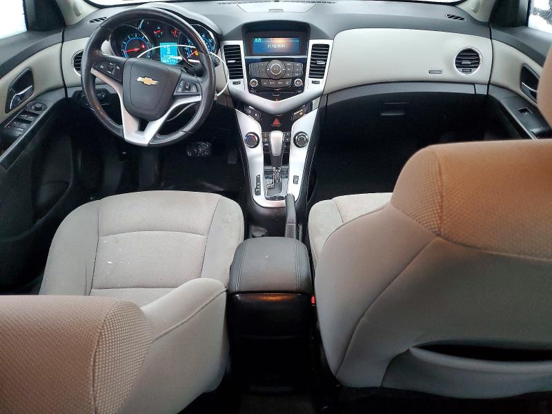 Photo 8 from auction – 2014 CHEVROLET CRUZE LT with VIN 1G1PC5SB0E7149081