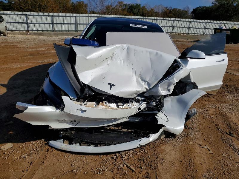 Photo 11 from auction – 2025 TESLA MODEL 3 with VIN 5YJ3E1EA3SF903706