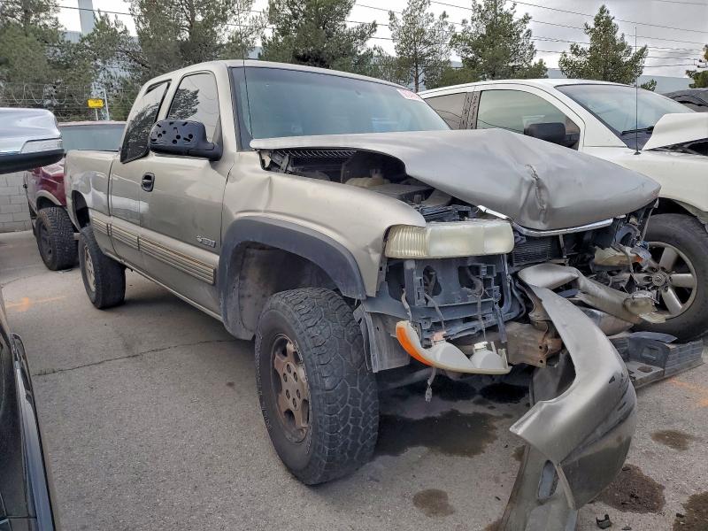 Photo 4 from auction – 1999 CHEVROLET SILVERADO with VIN 1GCEK19T9XZ200030