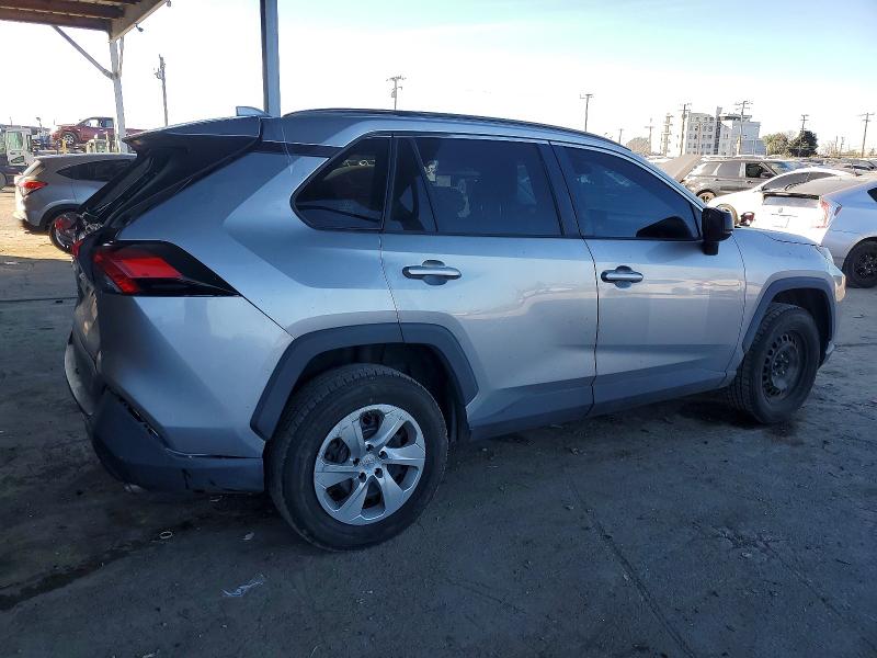 Photo 3 from auction – 2020 TOYOTA RAV4 LE with VIN 2T3H1RFV8LC048001